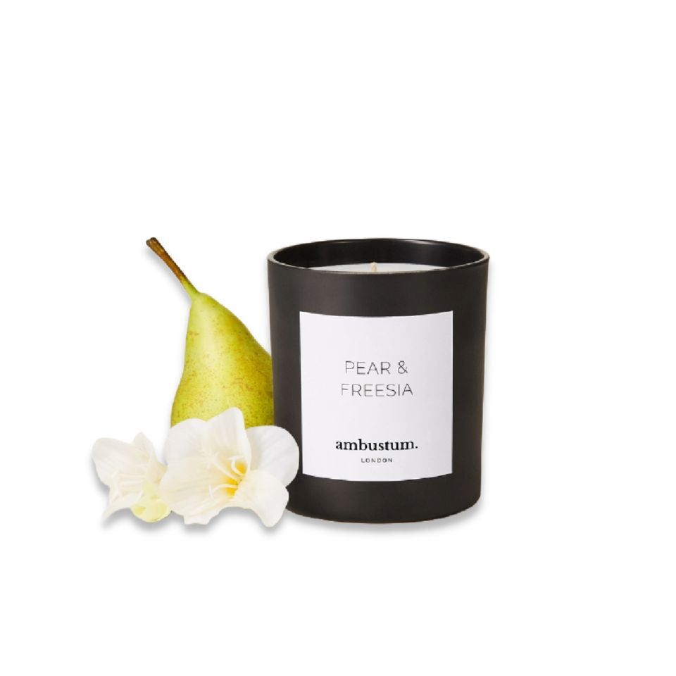 Pear & Freesia Scented Candle - 165g